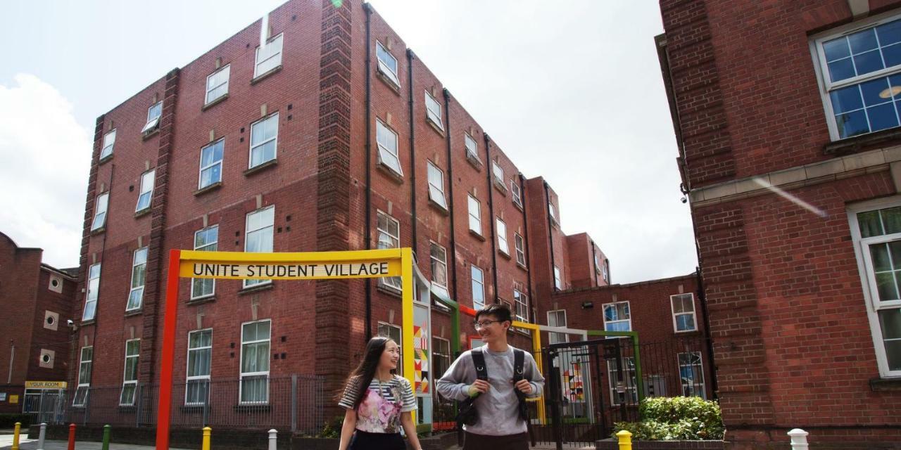 Popup Liverpool Bagian luar foto